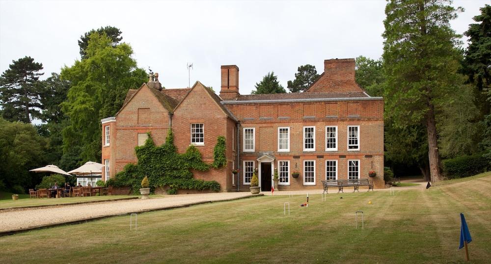 Flitwick Manor Hotel Экстерьер фото