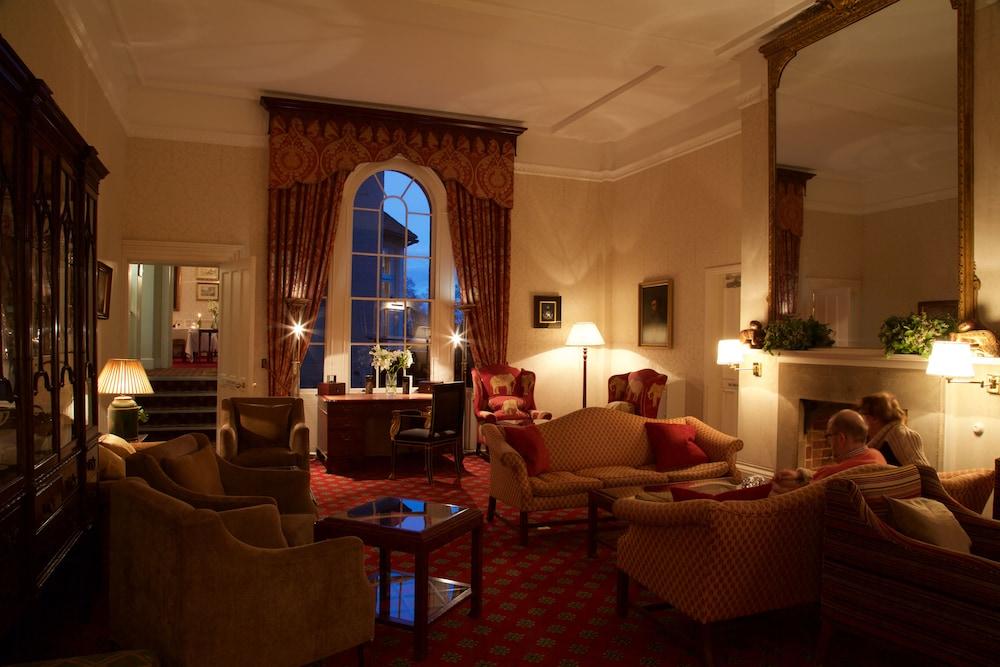 Flitwick Manor Hotel Экстерьер фото