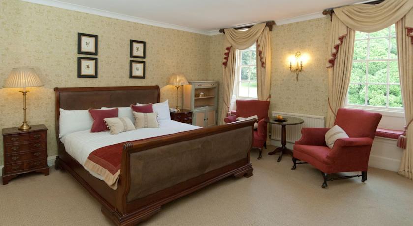 Flitwick Manor Hotel Экстерьер фото